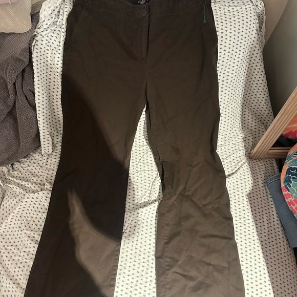 Brown low waisted pants - Picture 3 of 5